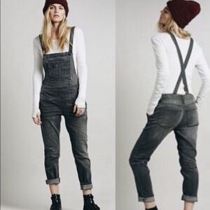 NEW! Free People Charcoal Black Denim Overalls Size 25 Through the Woods